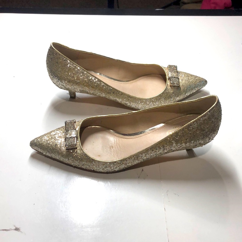 Coach Monroe gold sparkle bow pointy toe heels size 7.5